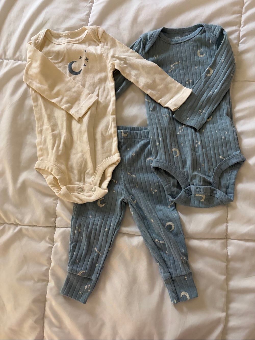 9mo Cream & Dusty Blue Moon-Print Baby One-Piece Set